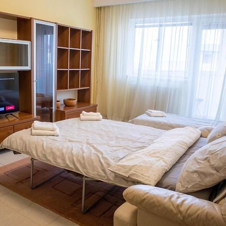 Oak Apartment - Piata Victoriei Boekarest Buitenkant foto