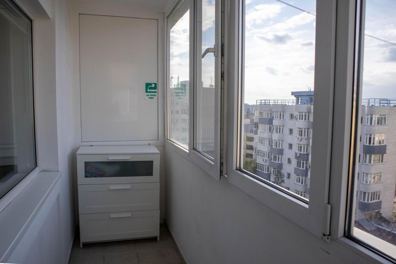 Oak Apartment - Piata Victoriei Boekarest Buitenkant foto